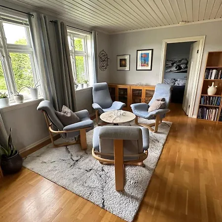 بيت للعطل Stort Hus Pa Fen I I Rolige Omgivelser Ulefoss