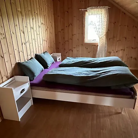 בית נופש Stort Hus Pa Fen I I Rolige Omgivelser